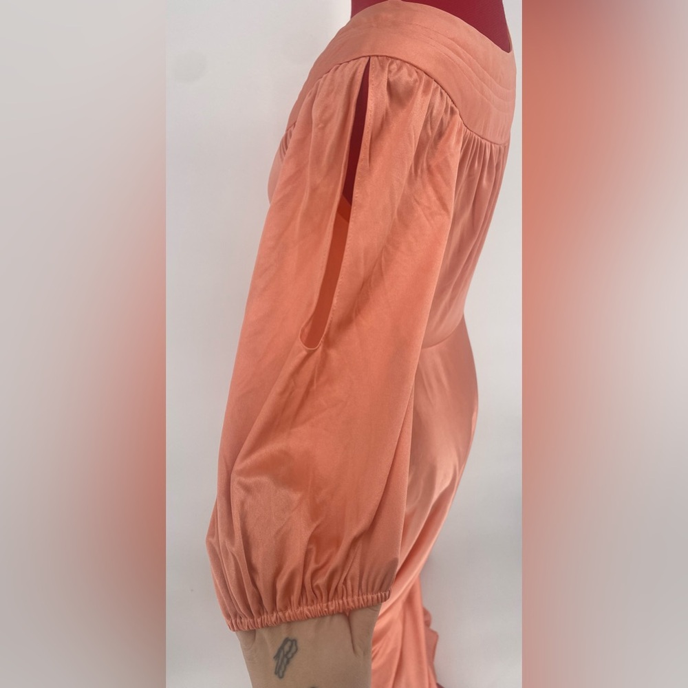 1970s Coral Nylon Hostess Dress House Coat / Maxi Length Lounging Gown - Picture 11 of 16